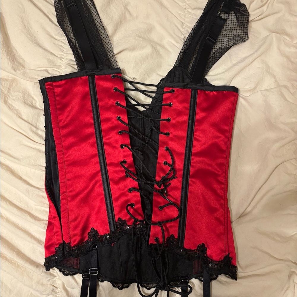 Vintage Fredrick’s of Hollywood Corset size S

Open to offers :)